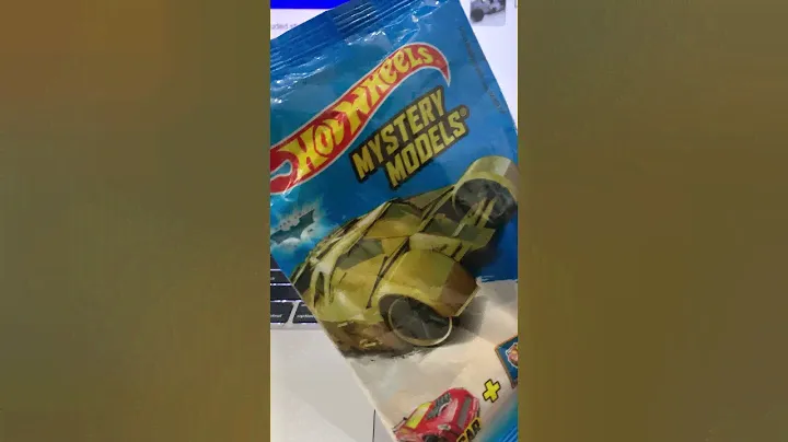 #unboxing #hotwheels 2017 Mystery Models Batmobile Tumbler Walmart | BONUS Clip Datsun Wagon 510
