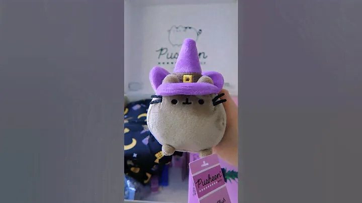 Spooky Surprise! Halloween 2024 Pusheen Mystery Box Unboxing 🎃👻 | Cute & Creepy Collectibles