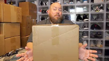 Opening a $200 Smeye World Funko Pop Mystery Box + Pulled the WHOLE Kitchen Sink